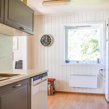 Beautiful In With Kitchen Apartment